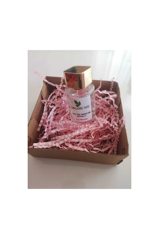 Olympea Kadin 50 Ml Edp Parfüm Parfüm Şisesi Modeli Stoklara Göre Değişiklik Gösterebilir Aromatik