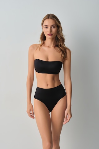 Suwen Invisible Yüksek Bel Lazer Kesim İz Bırakmayan Slip Külot Sw9930b012 Siyah