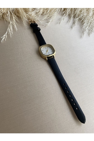 Retro Minimal Vintage Deri Kordon Kadın Kol Saati Kelebek Model Gümüş