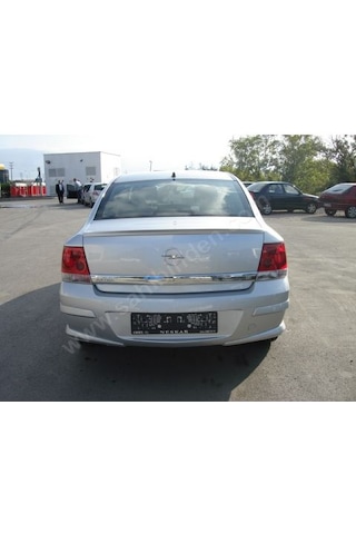 Opel Astra H Sedan Bodykıt Fiber Boyasız