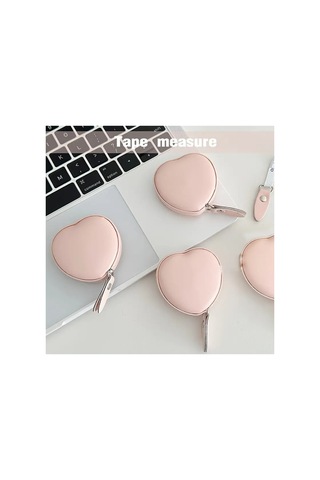 Kalp Şekilli Mezura, Pembe, Pu Deri, 6cm X 1.5cm, Otomatik Geri Sarmalı, Çift Sistemli, Taşınabilir 0-10