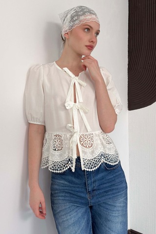 Verymoda Önden Bağlamalı Brode Bluz D2800 Krem
