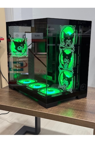Gametech Kuromi Karakterli 7 Rgb Fanlı Akvaryum Kasa Siyah