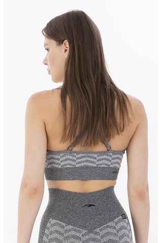 Maraton Active Slimfit Kadın V Yaka Kolsuz Koşu Siyah Bra 813089-Siyah