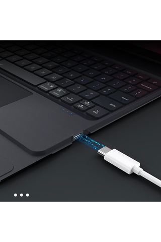 Daphnela Samsung Uyumlu A9 Tablet Klavyeli Kılıf