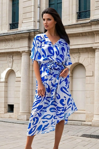 Mavi Beyaz Desenli, V Yaka, Kuşak Detaylı, Uzun Elbise Mavi