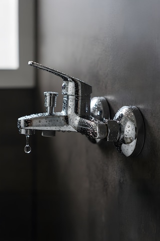 Decordem Banora Liza, Krom Banyo Bataryası, Paslanmaz Pirinç Gövde, Su Tasarruflu Duvar Tipi Musluk Krom