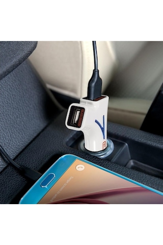 Black&Decker Pıusb2Be 3.1 Amper Çift Çıkışlı Usb Araç Şarj Cihazı