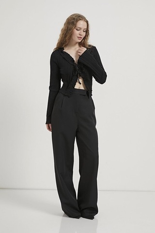 Kadın Fırfır Detaylı Önü Bağcıklı Esnek Pamuk Kısa Fitilli Hırka Siyah