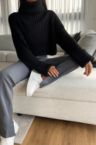 Madmext Mad Girls Siyah Boğazlı Kazak Mg1402 Siyah