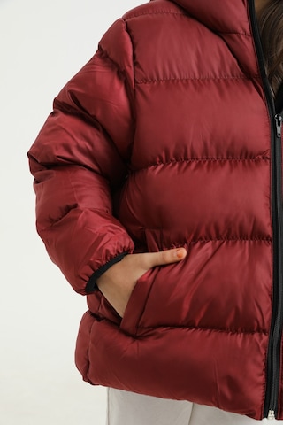 Kız Çocuk Bordo İçi Polarlı Kapüşonlu Su Geçirmez Rüzgara Dayanıklı Cepli Şişme Kışlık Mont Bordo