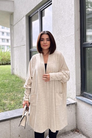 WeShaya Kadın Bej Düz Şal Yaka, Uzun Kol, Düğme Detaylı Yırtmaçlı Yumuşak Dokulu Uzun Oversize Hırka Bej