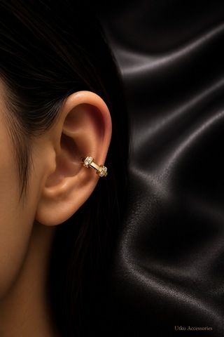 Gold Taşlı Çelik Kıkırdak Küpe Earcuff Altın