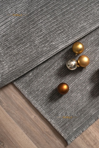 Saraz Halı Dizayn Şönil Dokuma Kayma Yapmaz Makinede Yıkanabilir Leke Tutmaz Kesme Bohem Kilim Gri Gri