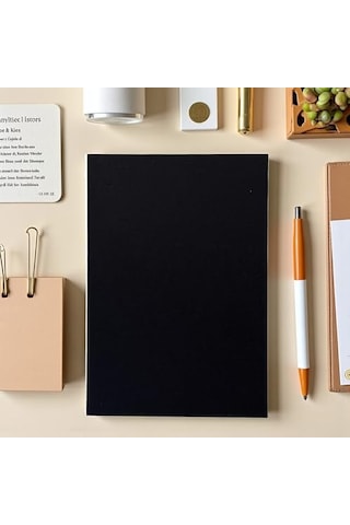 Özel Tasarım Siyah Kraft Kapaklı A5 Noktalı Defter - 180 Derece Açılabilir, Sırtı Dikişli,%100 El İşçiliği,