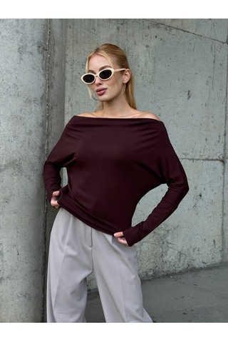 Kadın Kayık Yaka Full Esnek Asimetrik Kesim Comfort Spor Şık Tasarım Yumoş Bluz Kahverengi