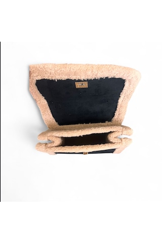 Rose Krem Peluş Kulp Detaylı Kadın El Ve Omuz Çanya En 25 Cm Boy 18 Cm Siyah