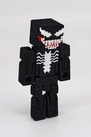 Venom - Oynar Eklemli Oyuncak Figür