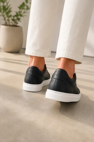 Mevese Austin Bağcıklı Cilt Erkek Günlük Sneaker Ayakkabı - Siyah Beyaz