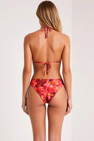 Benerly Kadın Çiçek Desenli Bikini Takımı Üçgen Kaplı Halter Yaka High Le Çok Renkli