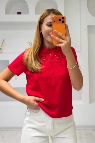 Fiolin Soft Touch Modal Kumaş Nakışlı Lazer Kesim T-shirt Kirmizi