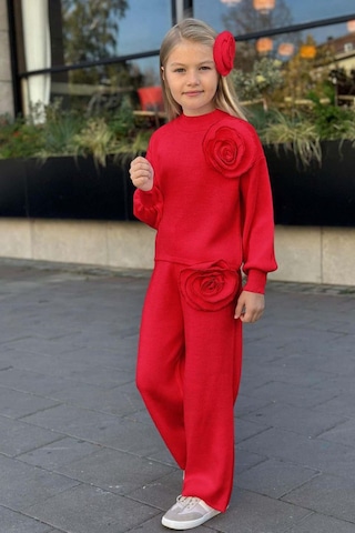 Riccotarz Kız Çocuk Balıkçı Yaka Omuzunda Gül Broşlu Kazak Bol Kesim Kırmızı Triko Alt Üst Takım Kırmızı