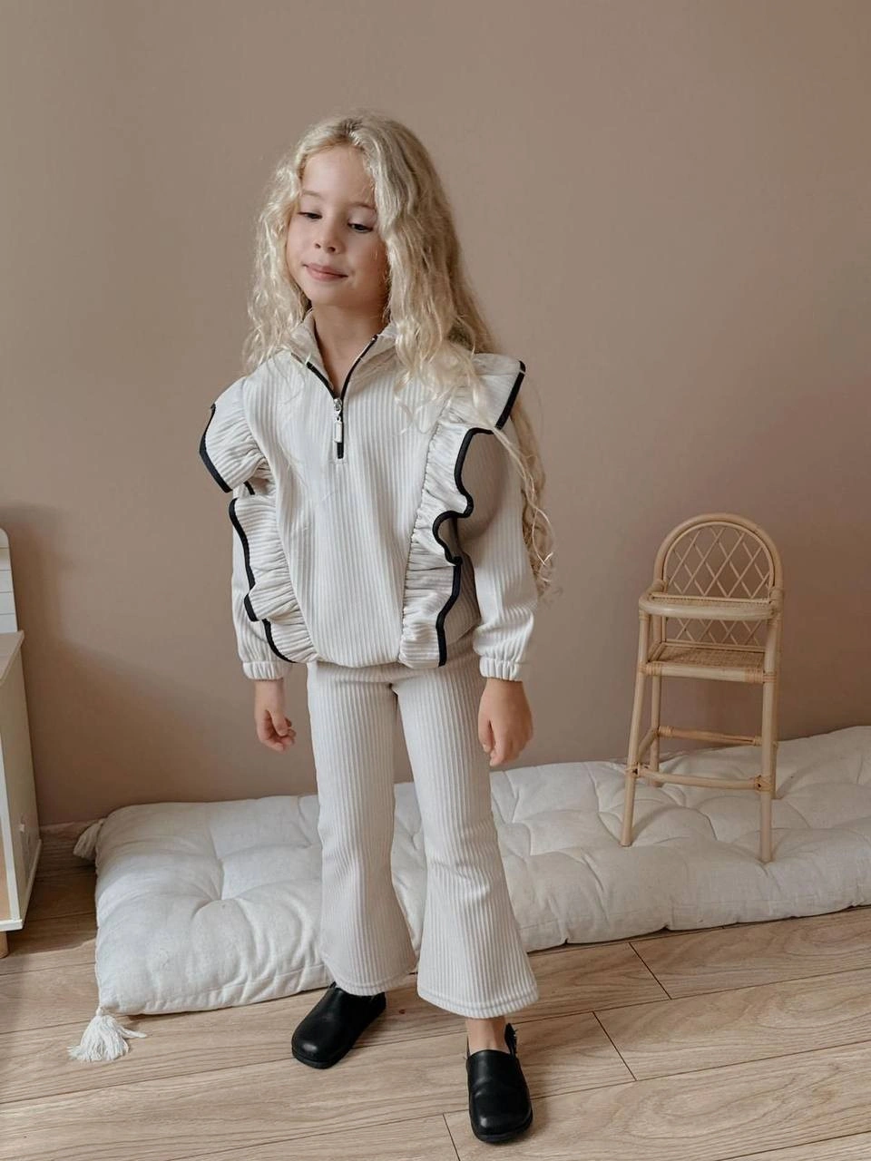 Kız Çocuk Yaka Fermuarlı Fitilli İspanyol Paça Takım Bej