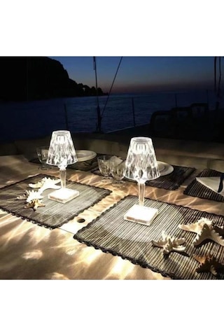Lw-4 Akrilik Kristal Led Şarjlı Masa Üstü Lamba Beyaz