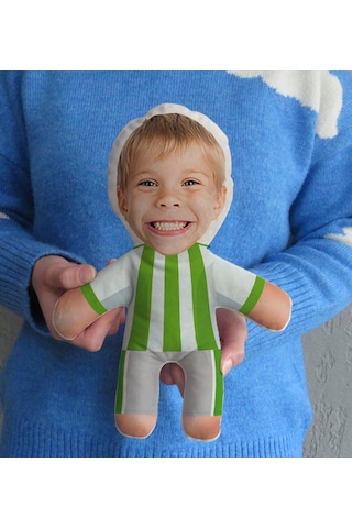 Bk Gift Hediye Kutusunda Kişiye Özel Fotoğraflı Çocuk Yeşil Beyaz Futbolcu Bebek Yastık-1, Arkadaşa Hediye, Sevgiliye Hediye, Doğum Günü Hediyesi