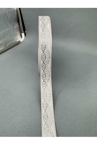 2 Cm Gümüş Yaldızlı Desenli Saten Şerit-5 Metre