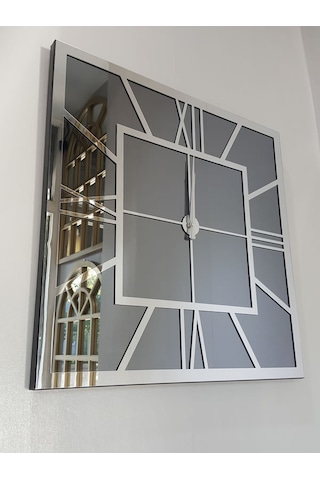 Ayna Denizi Silver Quare Smoked Model Gümüş Füme Renk 60 CM x 60 CM Dekoratif Aynalı Duvar Saati Gümüş
