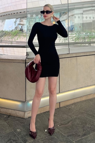 Madmext Siyah Madonna Yaka Mini Elbise Mg2041-siyah Siyah