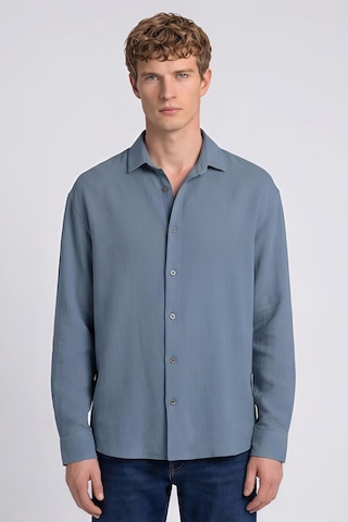 Sabri Özel Erkek Mavi Normal Kesim Regular Fit %100 Pamuk Klasik Yaka Muslin Gömlek Sabri Özel Erkek Mavi Normal Kesim Regular Fit %100 Pamuk Klasik Yaka Muslin Gömlek