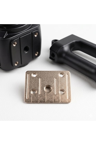 Yongnuo Ynlux100, Ynlux200 Metal Plate