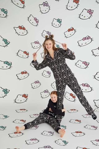Hello Kitty Kız Çocuk Siyah Kız Uzun Kol Pamuklu Pijama Takımı Renklı
