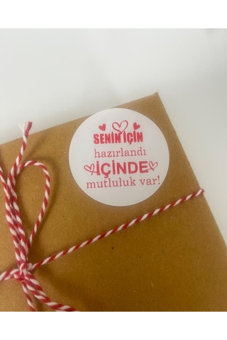 Senin İçin Özenle Hazırlandı Kırmızı Yazılı Kalpli 5 cm Yuvarlak Etiket 100 Adet