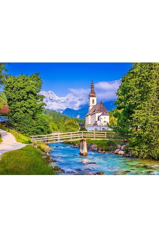 Enjoy 1000 Parça Ramsau'Daki Küçük Kilise Puzzle (Almanya)