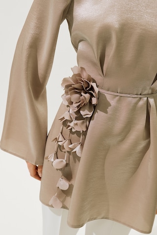 Çiçek Salkımlı Kemer Vizon Vizon