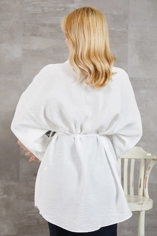 İp Kemerli Gömlek Ekru