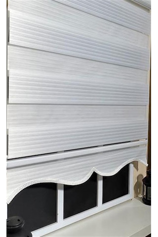 Beyaz Pliseli Zebra Stor Perde Alüminyum Kasalı Alm-480