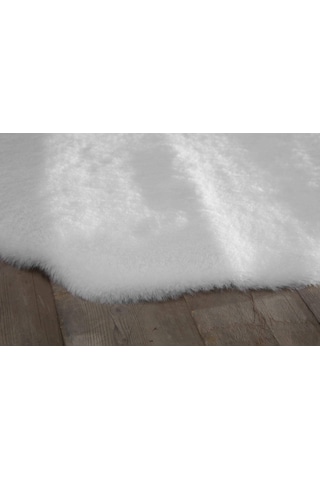 Jassrug Tavşan Tüyü Kürk Post Halı 100x140 Beyaz Beyaz