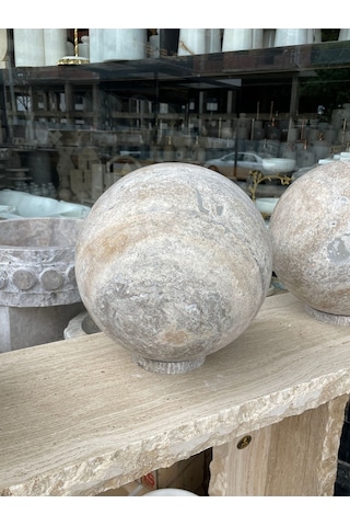 Silver Traverten Doğal Taş Küre 30cm Çapında Tam Küre Beyaz