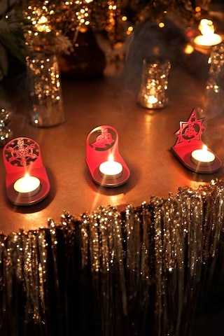 1 Fark - Yılbaşı Temalı Mumluklar - 3'lü Set - Kırmızı