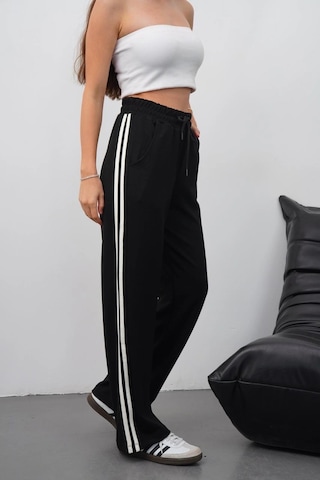 Yandan Çift Şeritli Pantolon Siyah Siyah