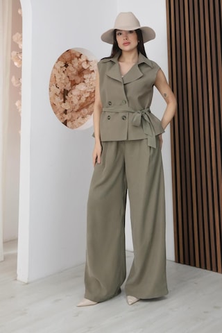 Famoda Haki Beli Ve Omuzu Bağcıklı Peplum Bluz & Palazzo Pantolon İkili Takım