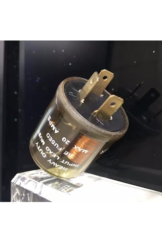 12v Sinyal Flaşör 3 Fişli Max 20 Amps