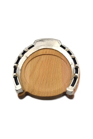 At Nalı Metal Rölyefli Doğal Ahşap Bardak Altlığı Ahşap