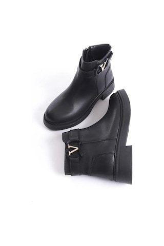 D802 Kadın Yanı Tokalı Ortopedik Soğuk Geçirmez Bot Siyah-Cilt