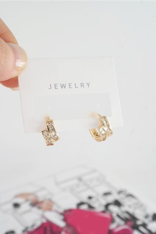 Byzeynaaksesuar Kadın Özel Tasarım Zirkon Taşlı 2'li Minimal Küpe 0010 Çok Renkli