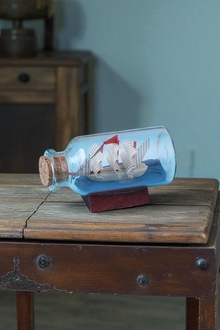 Şişe İçerisinde Gemi Maketi